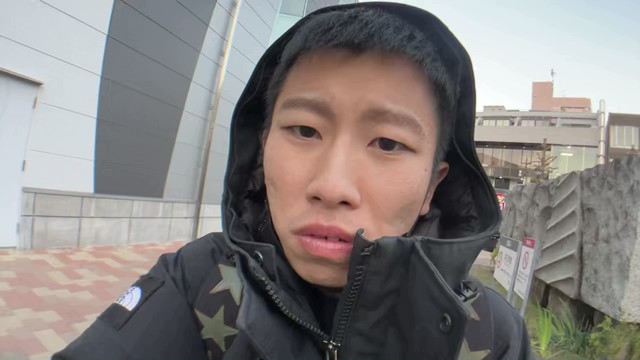 こまち👀の配信のサムネイル画像