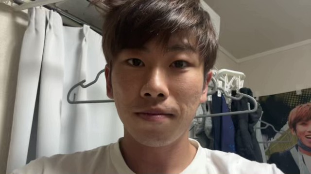 こまち👀の配信のサムネイル画像