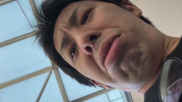 こまい！！！の配信のサムネイル画像