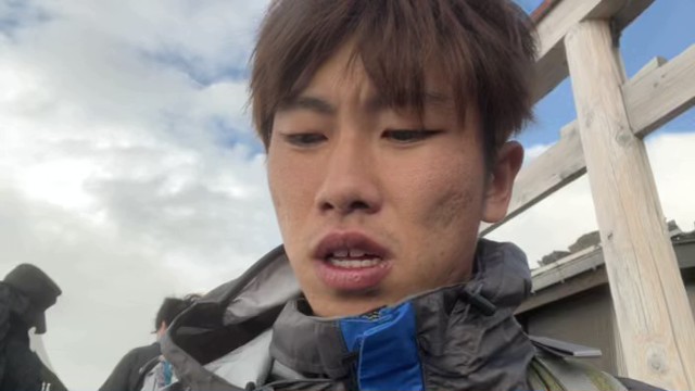 こまち👀の配信のサムネイル画像