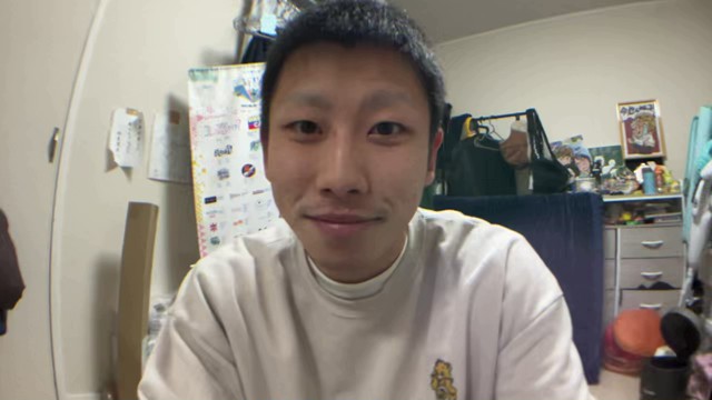 こまち👀の配信のサムネイル画像