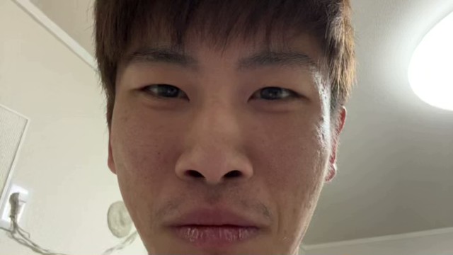こまち👀の配信のサムネイル画像