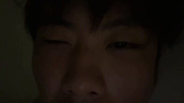こまち👀の配信のサムネイル画像