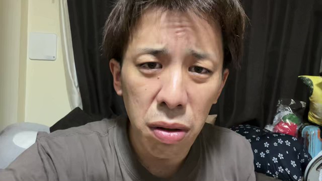 こまい！！！の配信のサムネイル画像