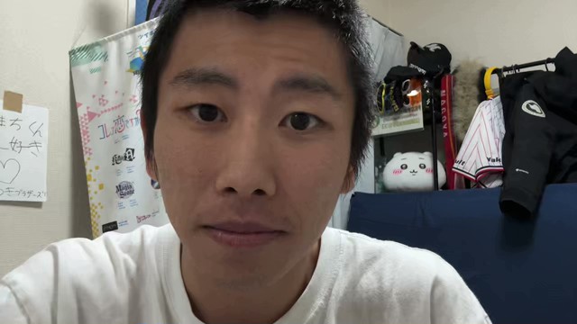 こまち👀の配信のサムネイル画像