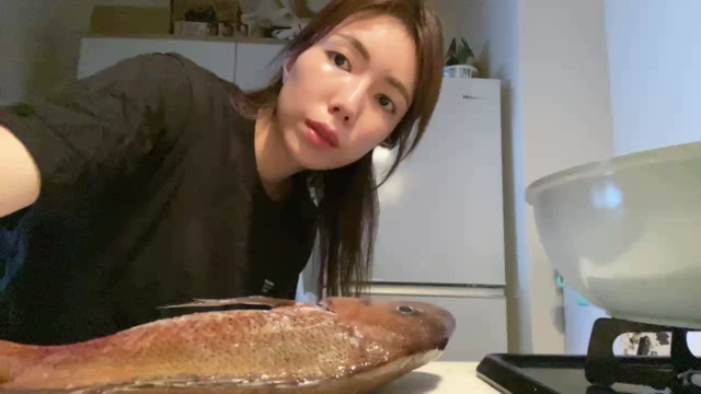 とみとみちゃんの配信のサムネイル画像