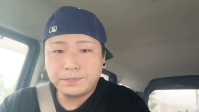 腹筋やすしの配信のサムネイル画像