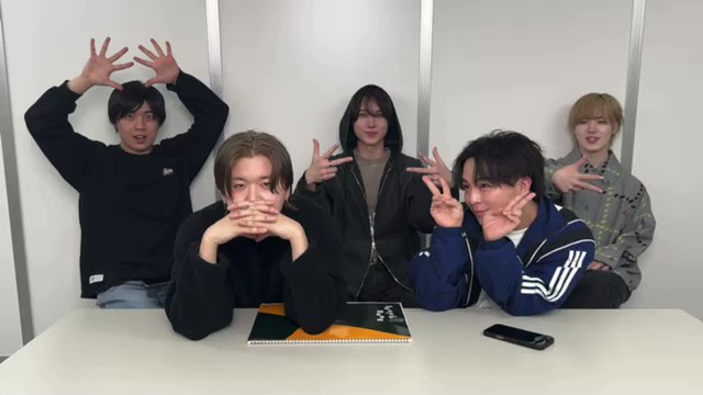 PARTY PARTY(パリパリ)の配信のサムネイル画像
