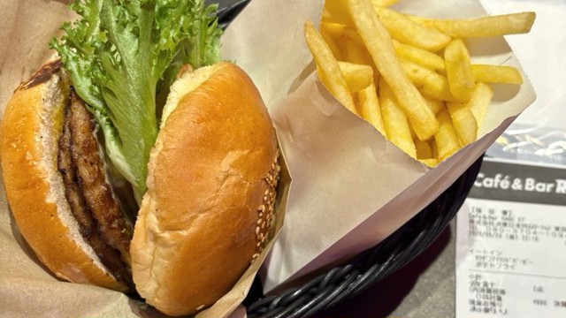まみむめもまの配信のサムネイル画像