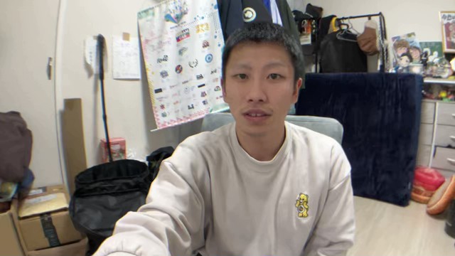 こまち👀の配信のサムネイル画像