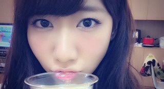 明日お昼くらいから配信したいと思いますコラボ気楽に