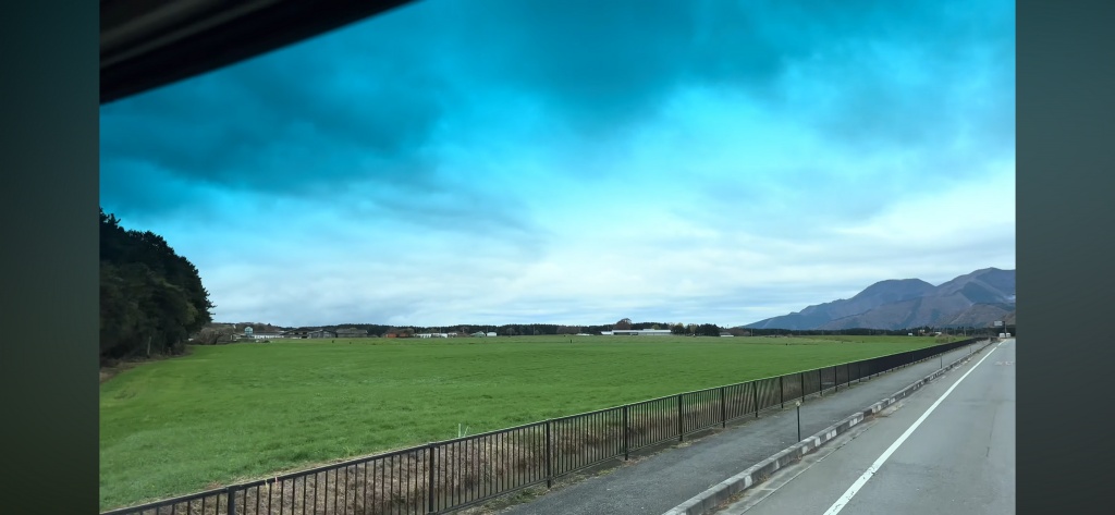 先日行った富士青木ケ原樹海の映像を、僕のYouTubeチ