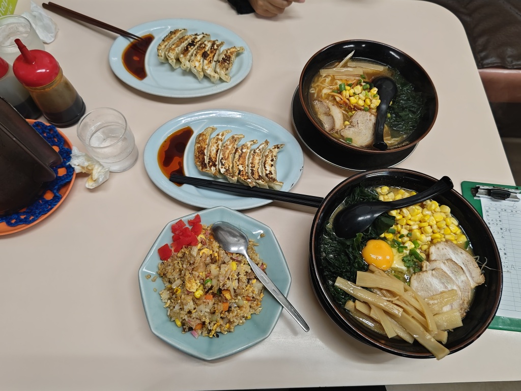 なしか！ラーメン舞鶴橋店、デラックスラーメン（税込