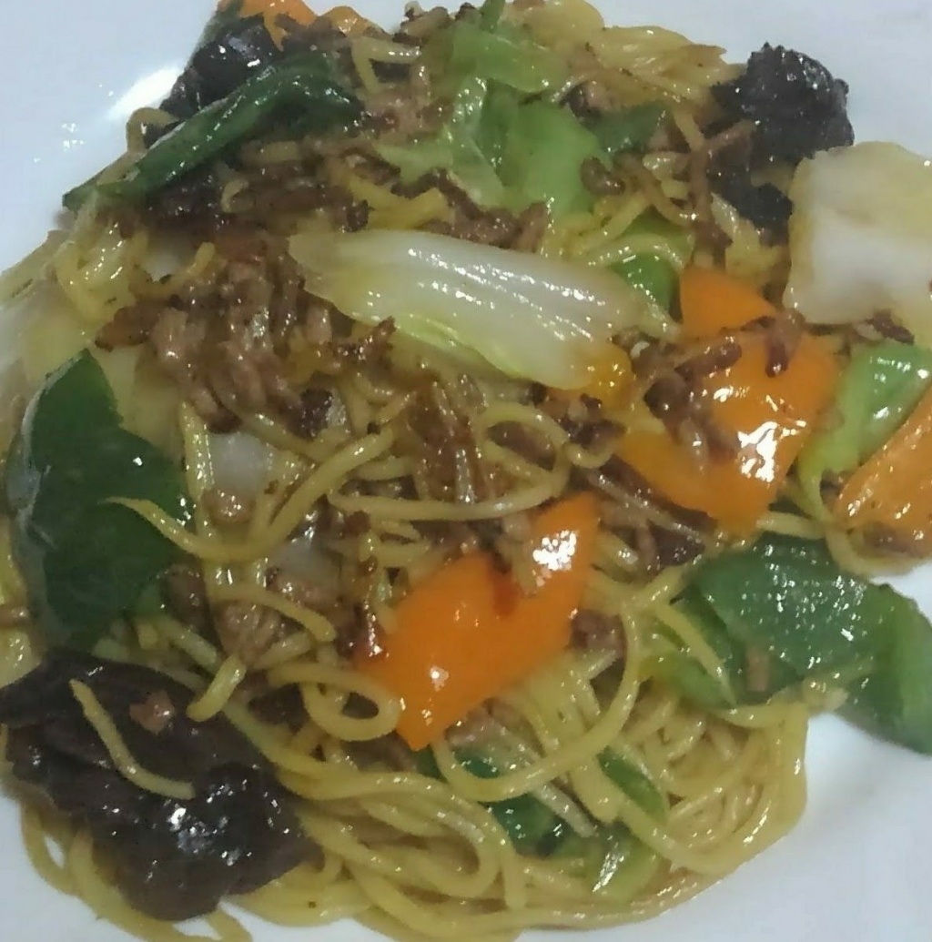 佳代食堂🌻柔らかい焼きそば醤油焼きそば