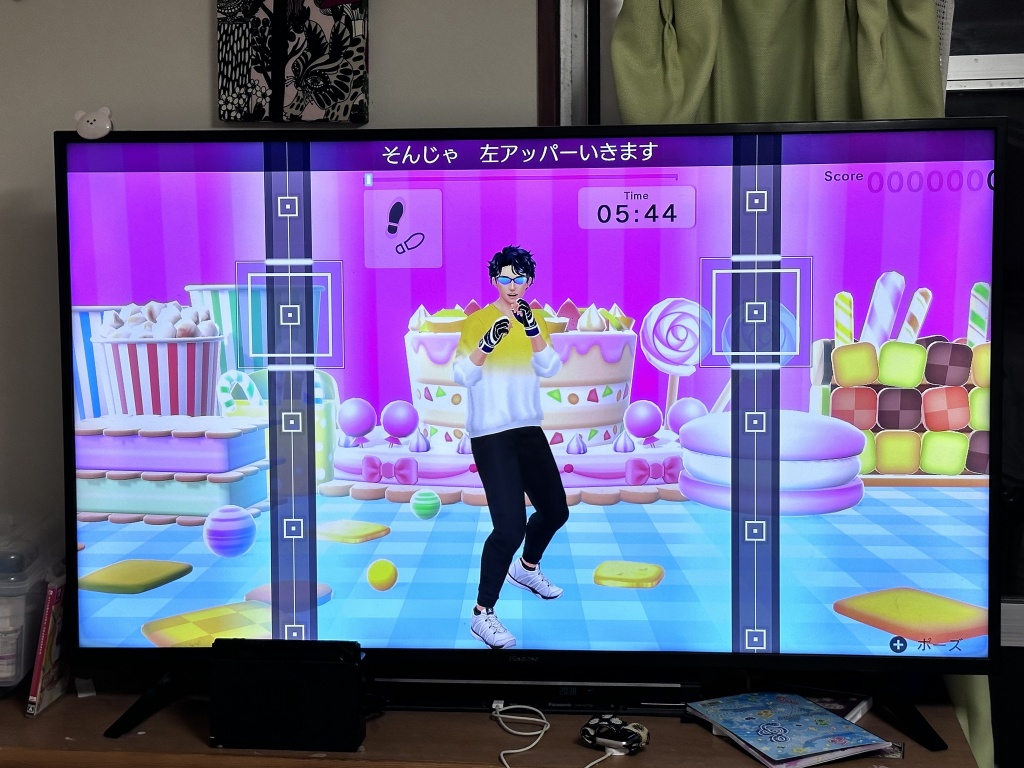 ボクシングで滝汗ﾌｰﾌｰ(   ﾟ³ﾟ)＝3
