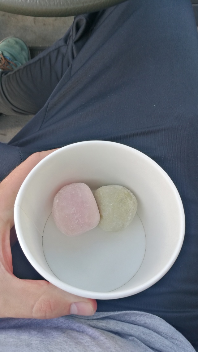 I ate Ice Mochi. I've never seen this before here.