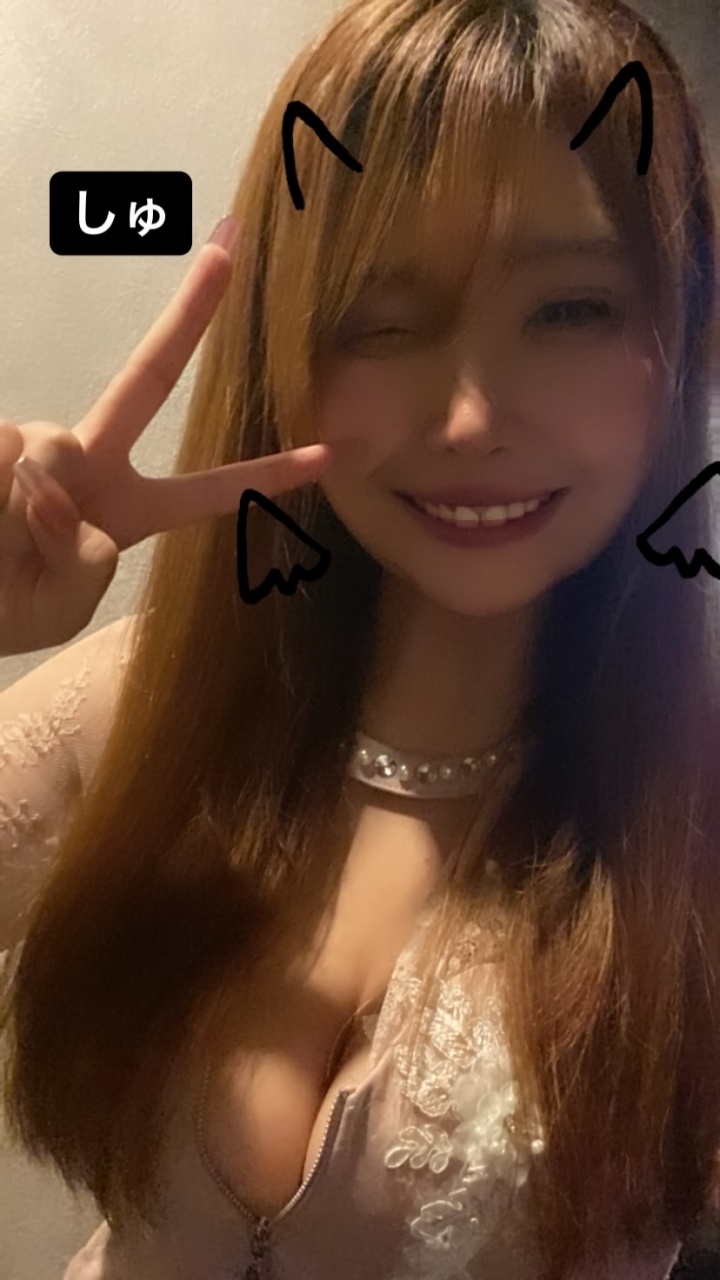 本日17:00からゆるっと雑談配信やります☕️
