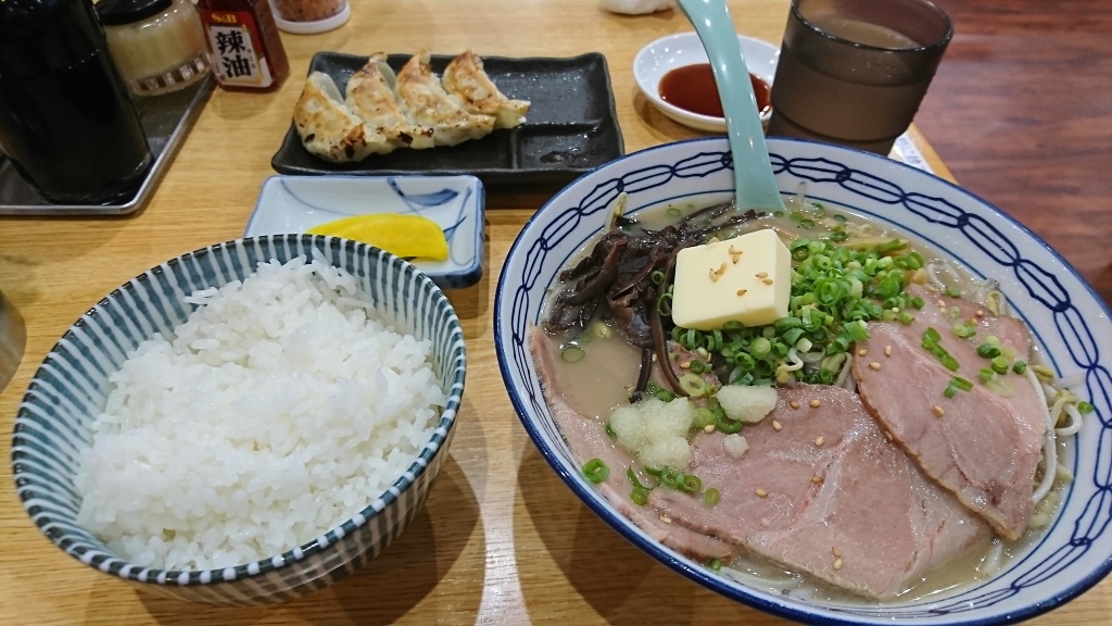 おはようございます。今日から10月になりました。朝晩