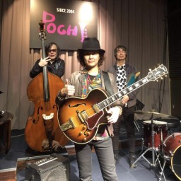 OZIMA trio 明石Pochi ライブ