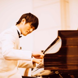 松永裕平 ピアノソロによるタンゴ 〜伝統、そして革新〜